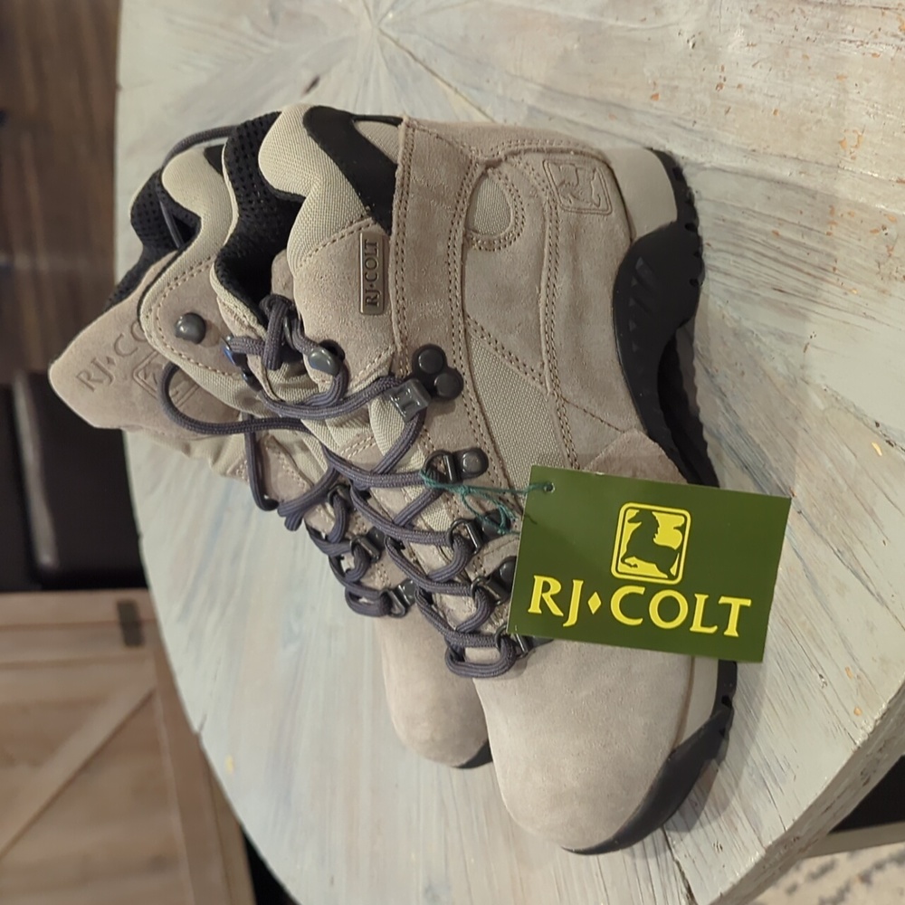NWT RJ Colt Grey Suede Hiking Boots